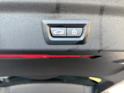 MINI Countryman Cooper ALL4 Steptronic — SUV compact dynamique, traction intégrale et faible kilométrage — Thumbnail 27