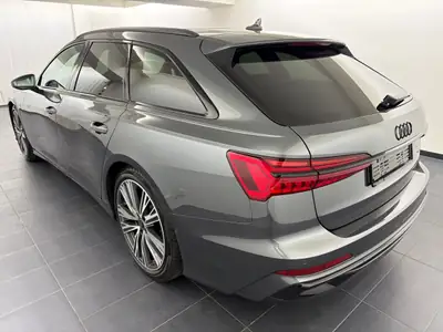 Audi A6 Avant 55TFSI S line — Break premium hybride, 26 200 km seulement — side view