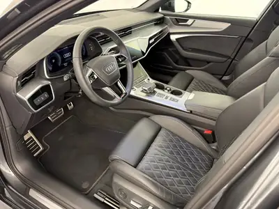 Audi A6 Avant 55TFSI S line — Break premium hybride, 26 200 km seulement — dashboard