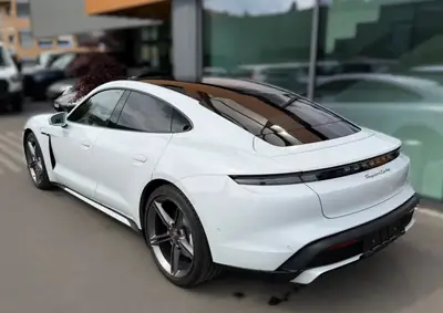 Porsche Taycan Turbo 2020 — Performance électrique 625 ch, garantie Approved jusqu'à 2027 — Thumbnail 14