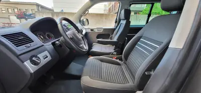 VW T5 Multivan 2.0 TDI — Minibus aménagé transport handicap, 100'000 km — dettaglio