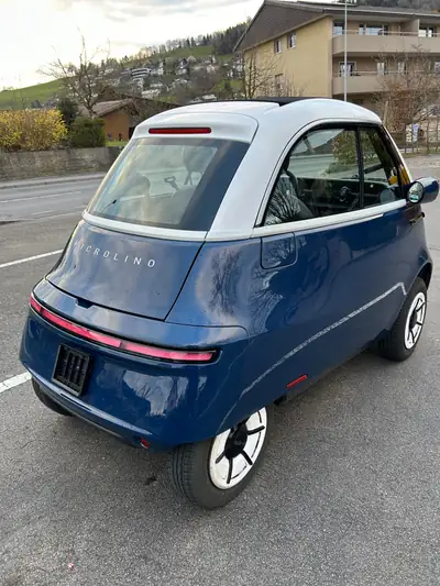 Micro Microlino Pioneer Medium Range — Électrique malin, petit budget, 6500 km — intérieur