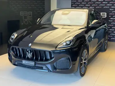 Maserati Grecale 2.0 MHEV Modena — SUV hybride premium, 76'000 km seulement — vista esterna