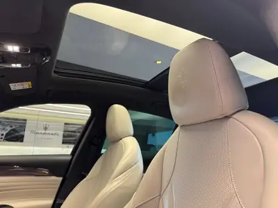 Maserati Grecale 2.0 MHEV Modena — SUV hybride premium, 76'000 km seulement — Miniatura 12