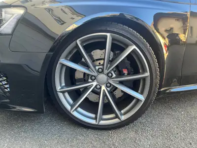 Audi RS4 Avant 4.2 FSI V8 — Break sportif 450ch, ouvert à 280 km/h — Miniatura 12