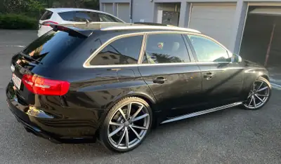 Audi RS4 Avant 4.2 FSI V8 — Break sportif 450ch, ouvert à 280 km/h — Miniatura 14