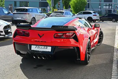 Chevrolet Corvette Coupé Z06 — Muscle car mythique, 660 ch et boîte manuelle — Thumbnail 13