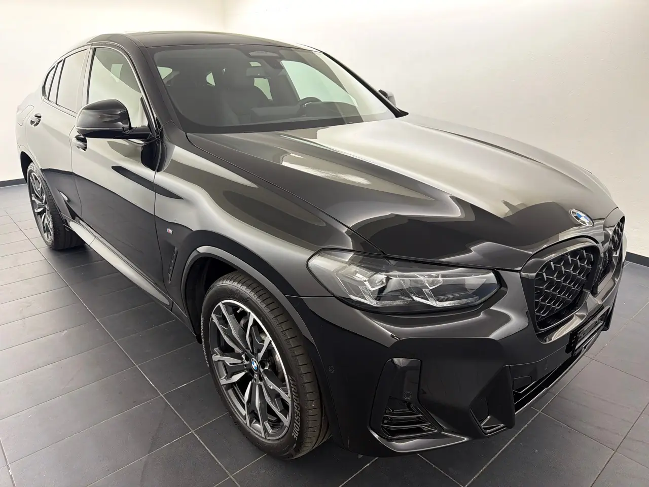 BMW X4 2025 occasion Zürich — 4
