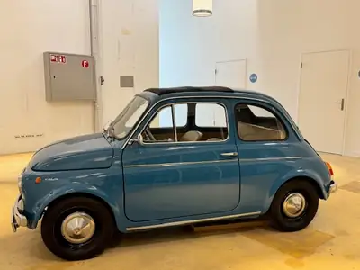 FIAT 500 Cabriolet 1966 — Icône italienne authentique, rarité historique immatriculée — intérieur