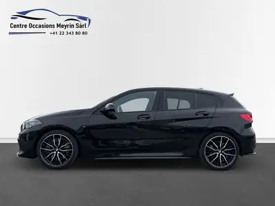 BMW M135i xDrive — Berline sportive 306 ch, configuration premium, faible kilométrage — side view