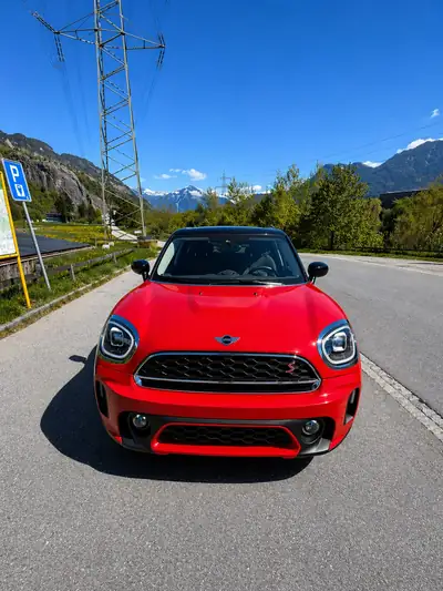 MINI Countryman Cooper S ALL4 — SUV compact premium, traction intégrale, 60 000 km seulement — vista esterna