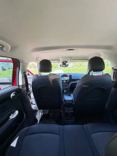 MINI Countryman Cooper S ALL4 — SUV compact premium, traction intégrale, 60 000 km seulement — interni