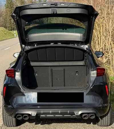 CUPRA Formentor 2.0 TSI VZ 4Drive — SUV coupé haute performance, 333 ch et transmission DSG — tableau de bord