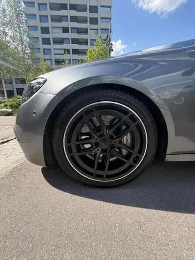 Mercedes-Benz E 53 AMG — Berline sportive 435 ch, hybride mild, kilométrage modéré — Thumbnail 14
