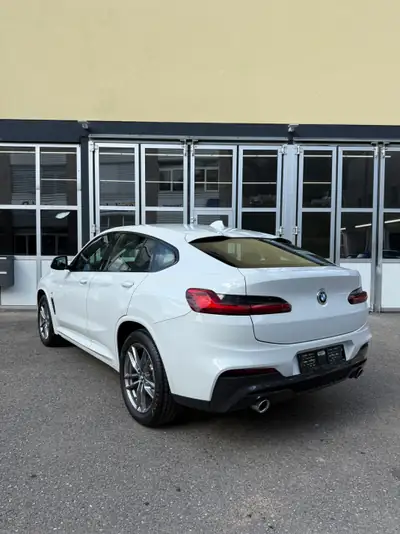 BMW X4 xDrive 48V 20d M Sport X — SUV coupé diesel hybride mild, 79'000 km — intérieur