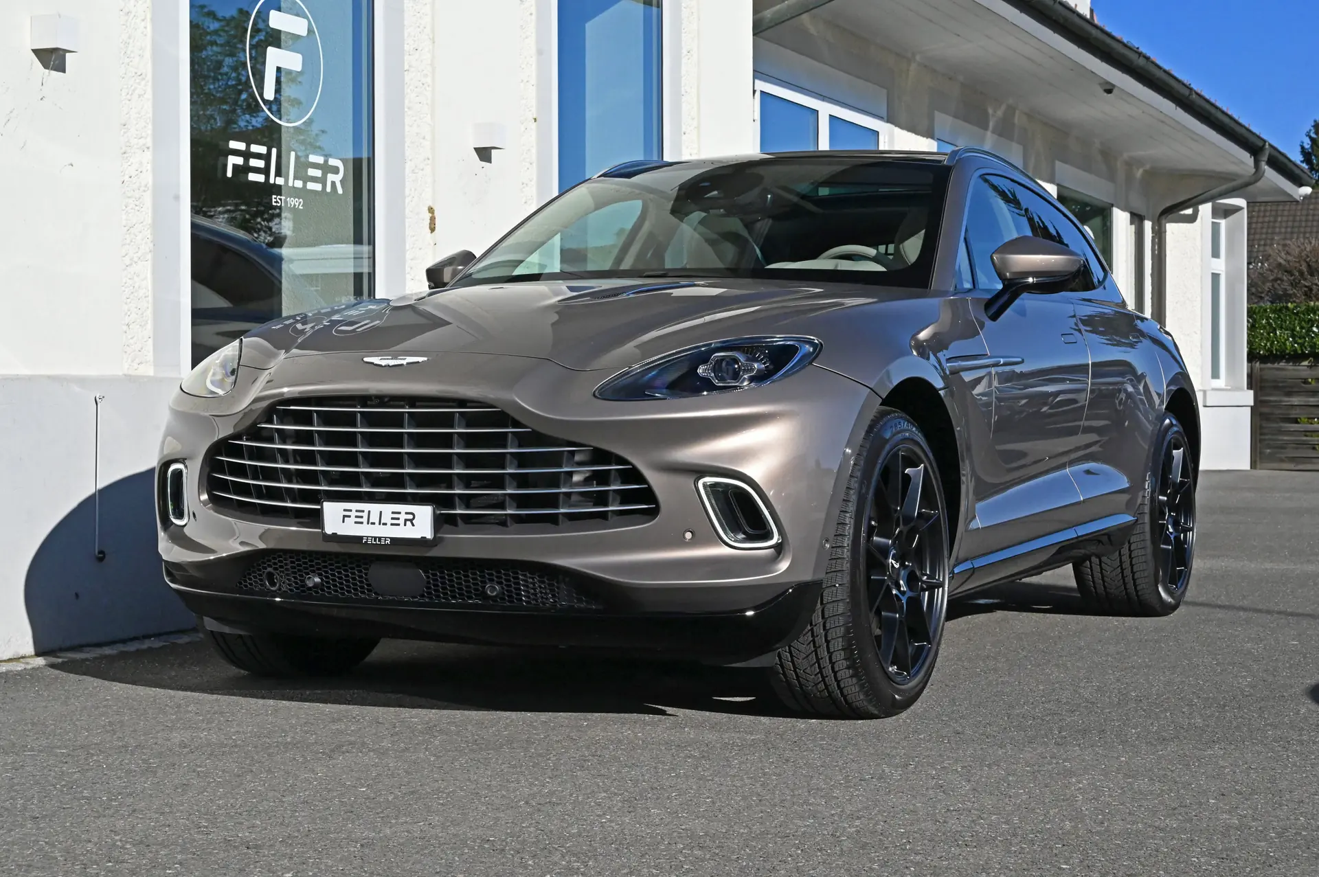 Aston Martin DBX 2022 occasion Suhr — 2