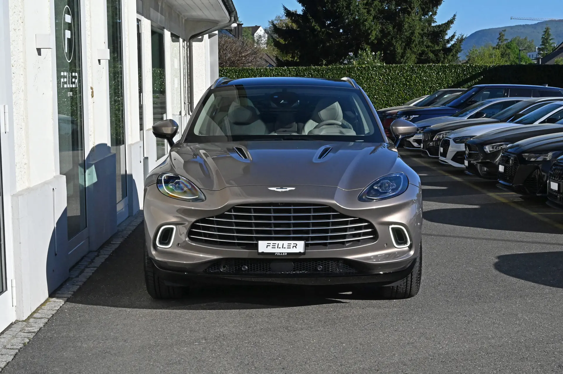 Aston Martin DBX 2022 occasion Suhr — 3