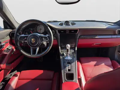 Porsche 911 Carrera 4S PDK — Coupé sportif légendaire, 51'700 km, sans sinistre — Miniature 12