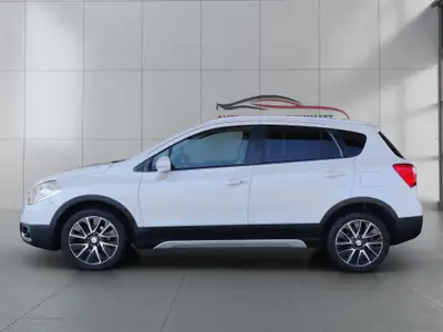 Suzuki S-Cross 1.6 16V 4WD CVT — SUV polyvalent, entretien impeccable, sans sinistre — interior