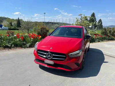 Mercedes-Benz B 220 4Matic — Monospace polyvalent, traction intégrale et 190 ch — Seitenansicht