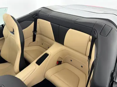 Ferrari Portofino 3.9 V8 T — Cabriolet sportif légendaire, 24'100 km seulement — detail