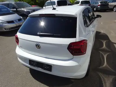 VW Polo 1.0 TSI Comfortline — Citadine économe et fiable, 152 000 km — rear view