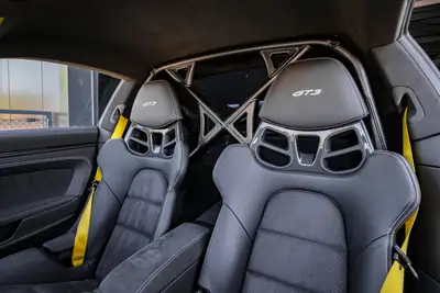 Porsche 911 GT3 Schaltgetriebe — Légendaire sportive à boîte manuelle, 65 km au compteur — Thumbnail 12