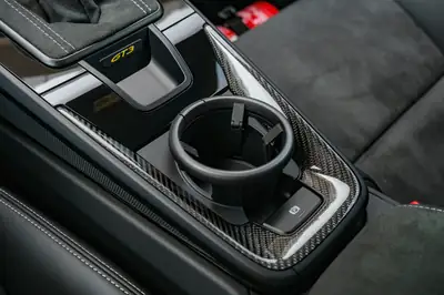 Porsche 911 GT3 Schaltgetriebe — Légendaire sportive à boîte manuelle, 65 km au compteur — Thumbnail 24