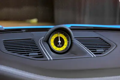 Porsche 911 GT3 Schaltgetriebe — Légendaire sportive à boîte manuelle, 65 km au compteur — Thumbnail 29