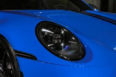 Porsche 911 GT3 Schaltgetriebe — Légendaire sportive à boîte manuelle, 65 km au compteur — Thumbnail 36
