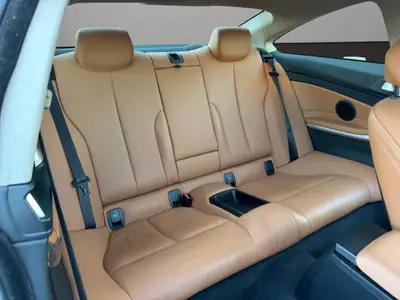 BMW 430i Coupé xDrive — Sportivité et élégance, 252 ch et traction intégrale — Miniature 18