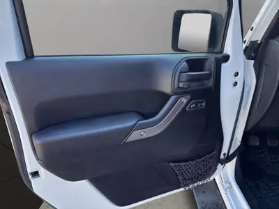 Jeep Wrangler 2.8 CRD Sport — Mythique 4x4 diesel, sans accident, 2 capots inclus — Thumbnail 12