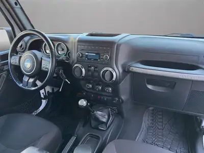 Jeep Wrangler 2.8 CRD Sport — Mythique 4x4 diesel, sans accident, 2 capots inclus — Thumbnail 14
