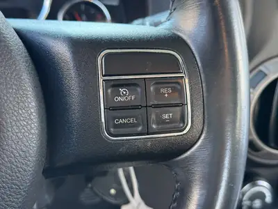 Jeep Wrangler 2.8 CRD Sport — Mythique 4x4 diesel, sans accident, 2 capots inclus — Thumbnail 21