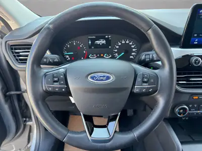 Ford Kuga 2.0 TDCi EcoBlue 4WD — SUV robuste, diesel économe et équipé — Thumbnail 10