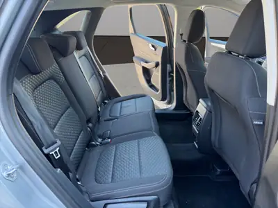 Ford Kuga 2.0 TDCi EcoBlue 4WD — SUV robuste, diesel économe et équipé — Thumbnail 18