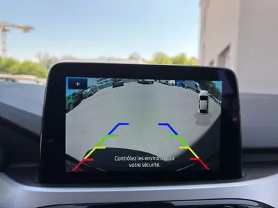 Ford Kuga 2.0 TDCi EcoBlue 4WD — SUV robuste, diesel économe et équipé — Thumbnail 22