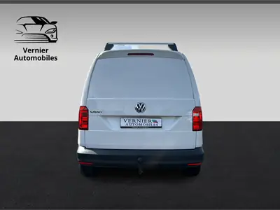 VW Caddy 2020 — Utilitaire compact fiable, excellent état avec garantie — dashboard