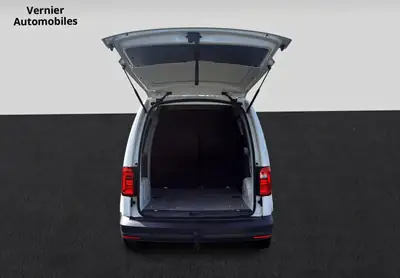 VW Caddy 2020 — Utilitaire compact fiable, excellent état avec garantie — Thumbnail 13