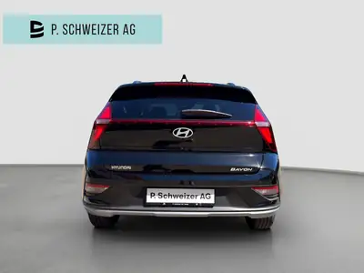 Hyundai Bayon 1.0 T-GDi Amplia DCT — SUV compact économique avec 5 ans de garantie — interni