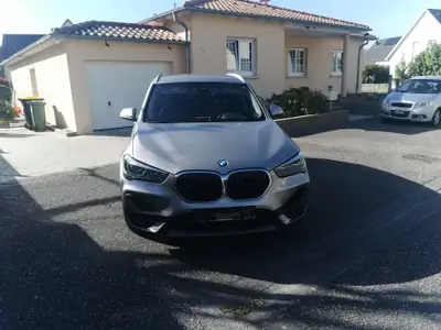 BMW X1 sDrive 18i Steptronic — SUV compact urbain, entretien réduit, 51 000 km — vue extérieure