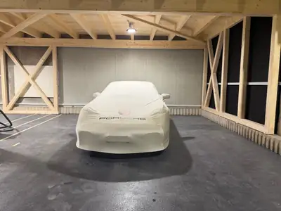 Porsche 911 Turbo 2003 — Coupé sportif légendaire, 420 ch et boîte manuelle — Miniature 8