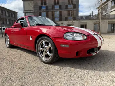 Mazda MX-5 NB GT-R Nr. 001 CH-Sondermode — Roadster légendaire, édition spéciale suisse — cruscotto