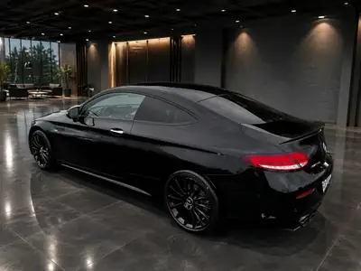Mercedes-AMG C 43 Coupé — 390 ch, 4Matic sportive et élégante — Seitenansicht