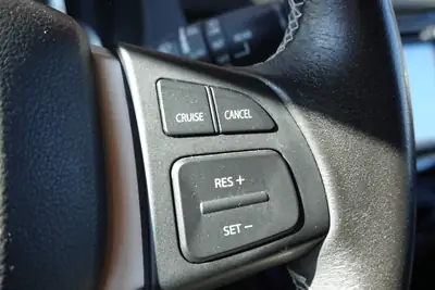 Suzuki Swift 1.2i 16V — Citadine fiable, premier propriétaire, état impeccable — Miniature 13