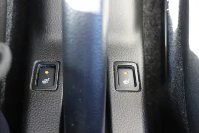 Suzuki Swift 1.2i 16V — Citadine fiable, premier propriétaire, état impeccable — Miniature 19
