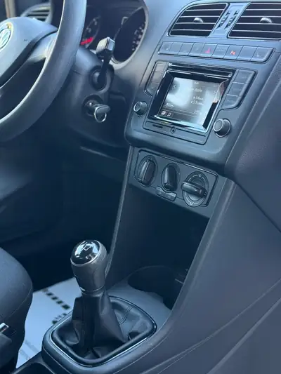 VW Polo 1.2 TSI Comfortline — Citadine fiable, 1ère main, garantie — Miniatura 21