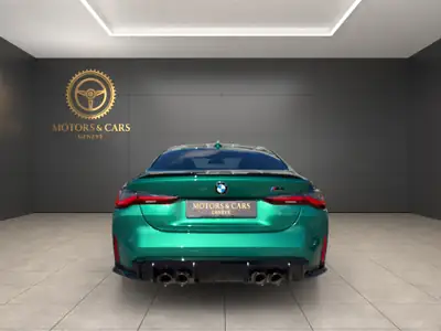BMW M4 Coupé Competition M xDrive 2023 — Performance brute et technologie d'exception — Armaturenbrett