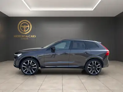 Volvo XC60 B5 Diesel Mild Hybrid AWD — SUV premium hybride, 44'000 km seulement — Heckansicht
