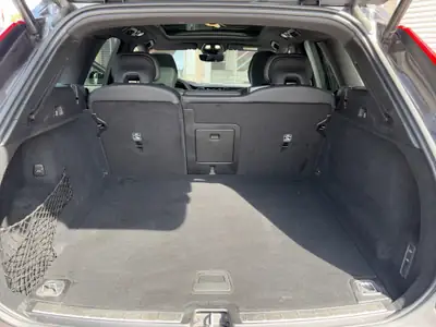 Volvo XC60 B5 Diesel Mild Hybrid AWD — SUV premium hybride, 44'000 km seulement — Miniatur 14